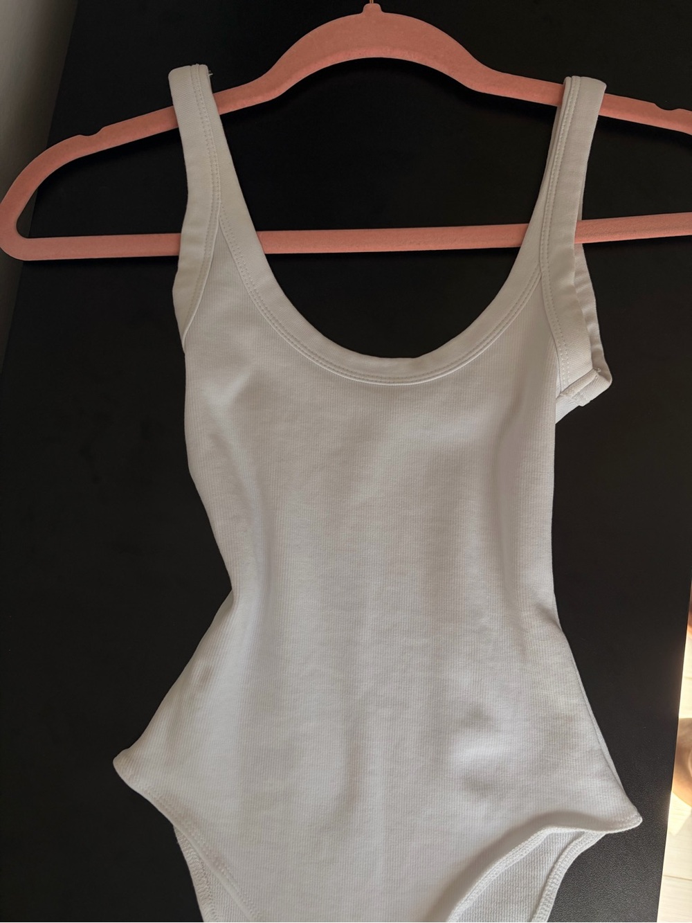 Zara White Ribbed Scoop Neck Bodysuit